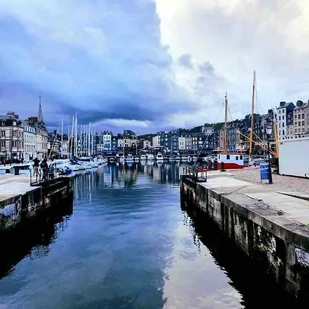Au Trois Mats, A 1' D'honfleur, 3km Du Vieux Bassin Lejlighed *